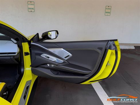 Used 2022 Chevrolet Corvette Stingray Premium Conv RWD image 35