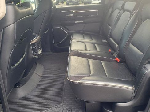 Used 2022 RAM 1500 Laramie AWD/4WD image 37
