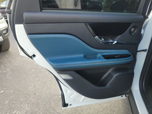 Used 2020 Lincoln Corsair Reserve w/ Equipment Group 201A image 24