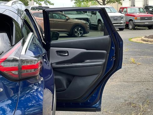 Used 2020 Nissan Murano SL w/ Moonroof Package AWD/4WD image 40