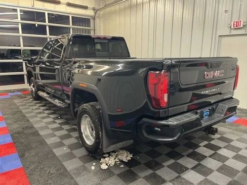 Used 2020 GMC Sierra 3500 Denali w/ Denali Ultimate Package image 5