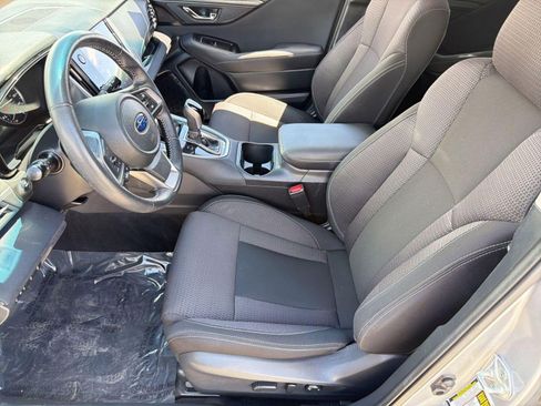 Used 2022 Subaru Outback Premium AWD/4WD image 5