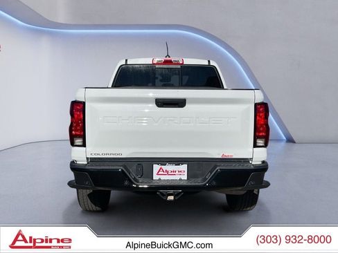 Used 2024 Chevrolet Colorado Trail Boss w/ Advanced Trailering Package image 4