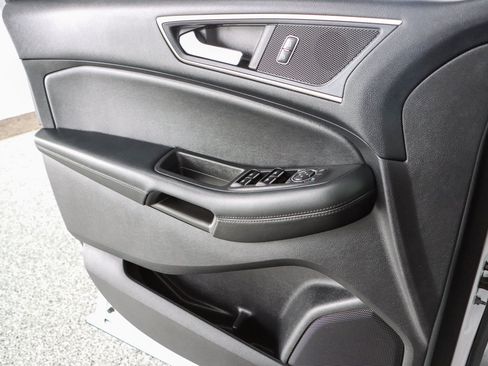 Used 2021 Ford Edge SEL w/ Convenience Package FWD image 21