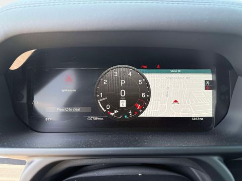 Used 2025 Land Rover Defender 110 S AWD/4WD image 11