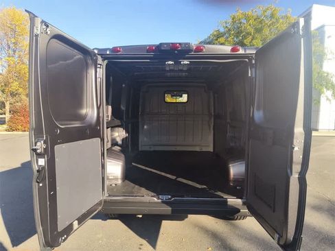 Used 2022 RAM ProMaster 3500 w/ Advanced Safety Group image 22