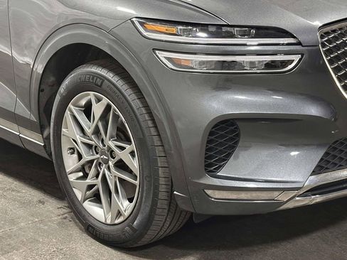 Used 2023 Genesis GV70 2.5T w/ Select Package AWD/4WD image 9