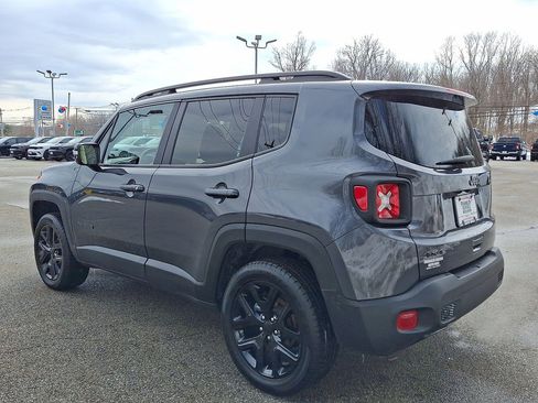 Certified 2022 Jeep Renegade Altitude w/ Convenience Group image 22