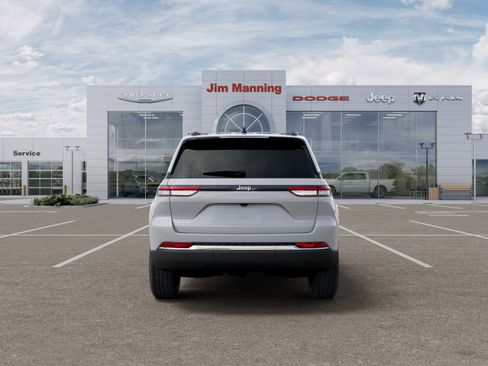 New 2026 Jeep Grand Cherokee Limited w/ Luxury Tech Group II image 7