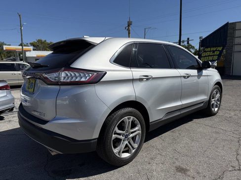 Used 2018 Ford Edge Titanium w/ Technology Package image 6