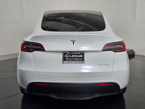 Used 2021 Tesla Model Y Long Range image 5