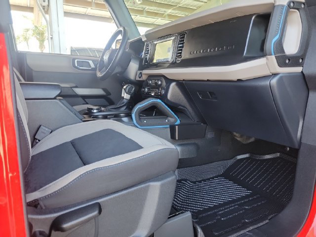 Used 2023 Ford Bronco Wildtrak AWD/4WD image 22