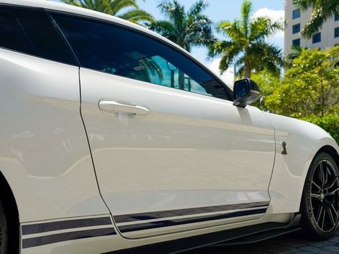 Used 2020 Ford Mustang Shelby GT500 w/ Technology Package image 29