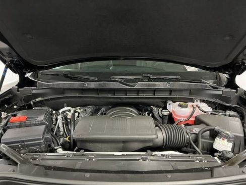 New 2025 Chevrolet Suburban High Country AWD/4WD image 31