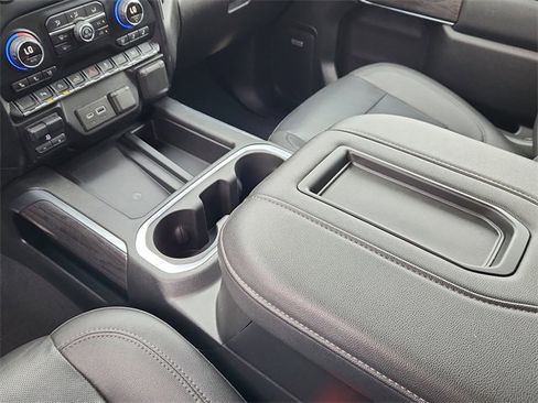 Used 2021 Chevrolet Silverado 1500 LTZ w/ LTZ Convenience Package II image 24