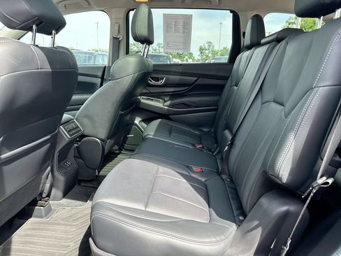 Used 2024 Subaru Ascent Limited w/ Technology Package AWD/4WD image 24