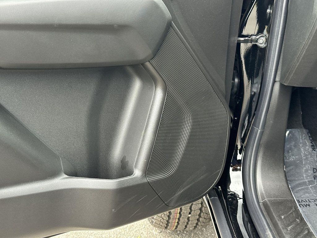 New 2026 GMC Canyon Elevation RWD image 18