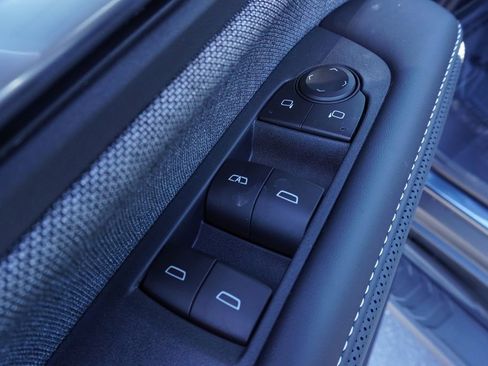 New 2026 GMC Sierra EV Elevation image 15