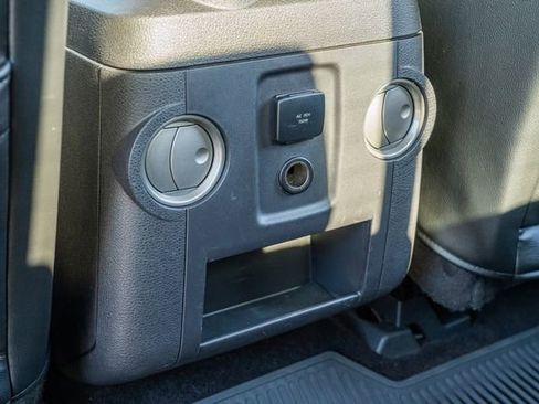 Used 2015 Ford F250 Lariat w/ Lariat Ultimate Package image 38