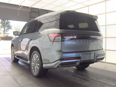 Used 2025 INFINITI QX80 Sensory AWD/4WD image 6
