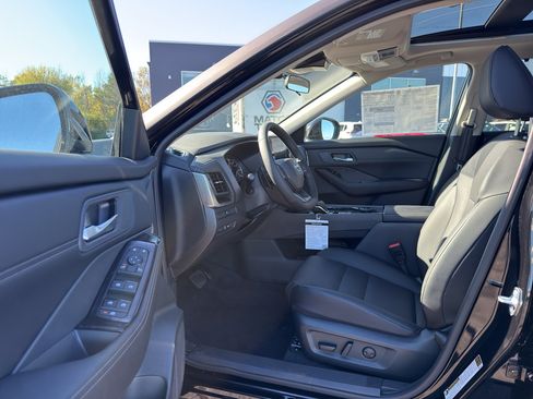 New 2026 Nissan Rogue SV w/ SV Premium Package image 11