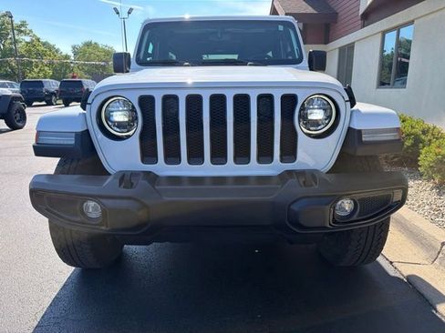 Used 2023 Jeep Wrangler Unlimited Sahara AWD/4WD image 20