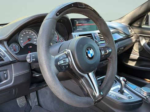 Used 2018 BMW M4 Coupe RWD image 13