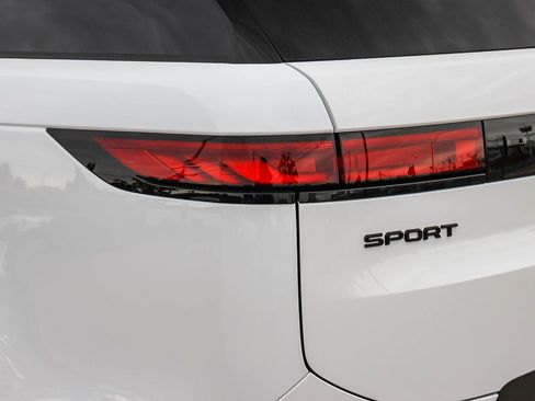 New 2026 Land Rover Range Rover Sport SE AWD/4WD image 11