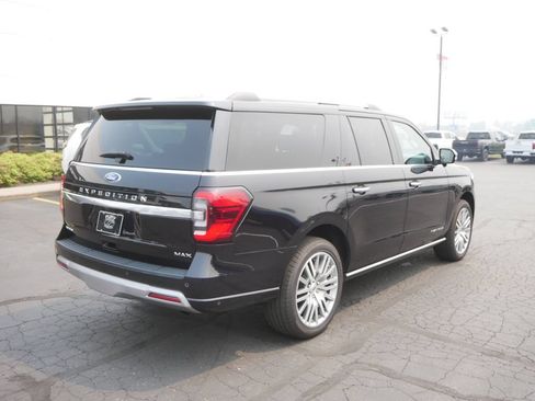 Used 2024 Ford Expedition Max Platinum AWD/4WD image 7