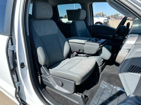 Used 2023 Ford F150 XLT image 23