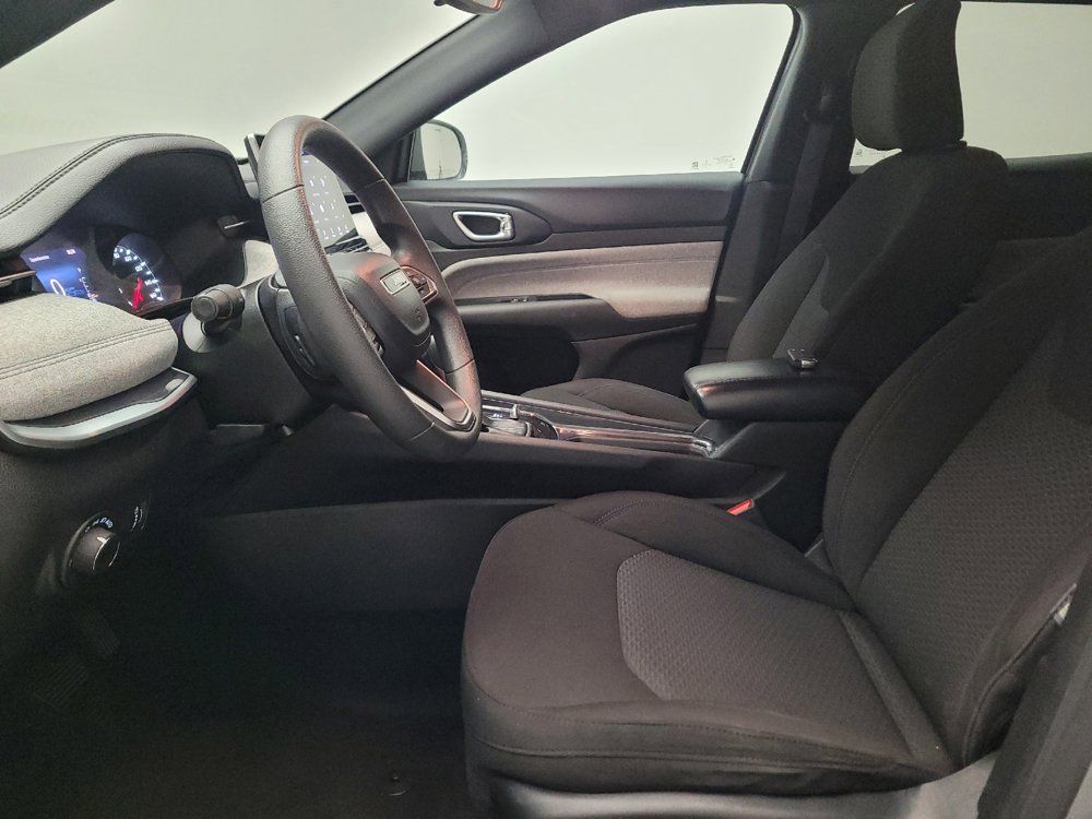 Used 2023 Jeep Compass Sport AWD/4WD image 17