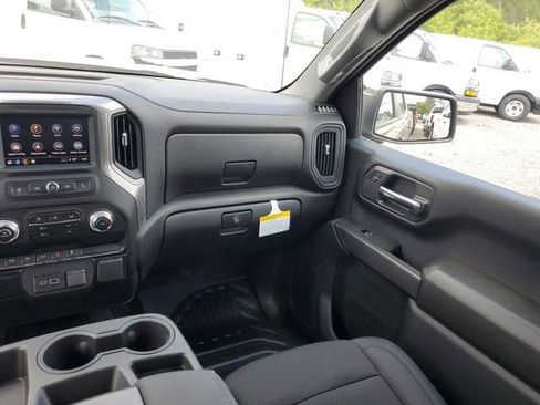 New 2026 GMC Sierra 1500 Pro w/ Pro Value Package AWD/4WD image 15