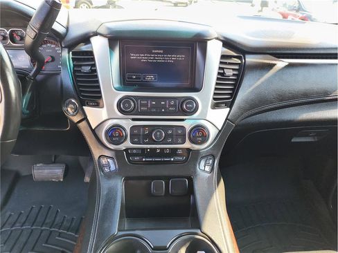 Used 2015 GMC Yukon XL SLT w/ Open Road Package image 6