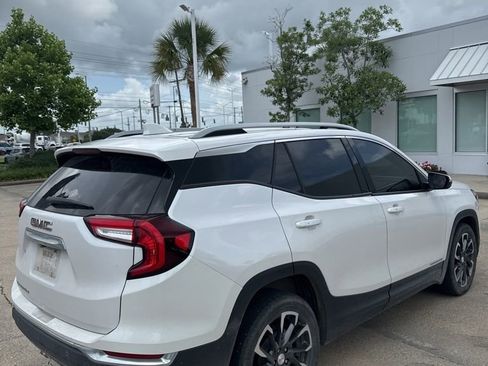 Used 2022 GMC Terrain SLT FWD image 5