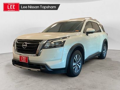 Used 2024 Nissan Pathfinder SL