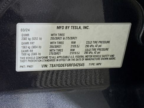 Used 2024 Tesla Model Y Performance AWD/4WD image 33