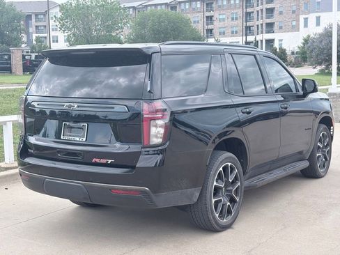 Used 2021 Chevrolet Tahoe RST w/ Luxury Package RWD image 4
