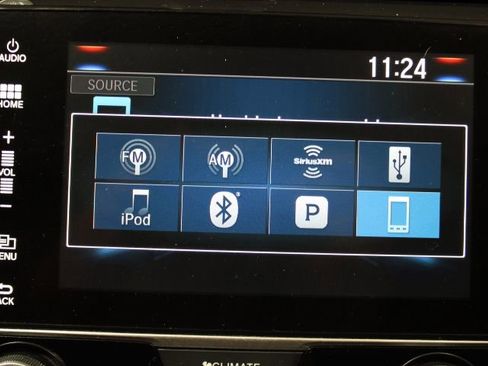 Used 2018 Honda Civic EX-T image 4