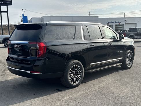 New 2026 GMC Yukon XL Elevation w/ Elevation Premium Package AWD/4WD image 3
