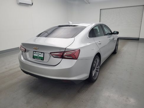Used 2021 Chevrolet Malibu LT FWD image 9