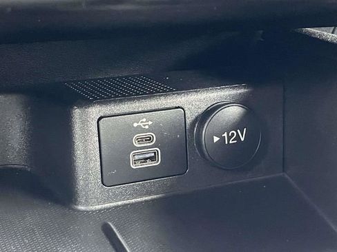 Certified 2025 Ford Escape ST-Line image 30