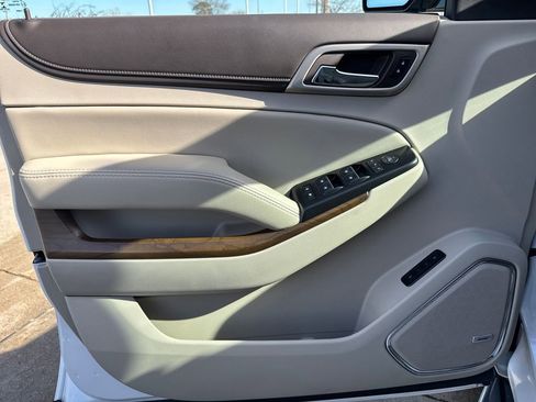 Certified 2020 GMC Yukon Denali w/ Open Road Package image 17