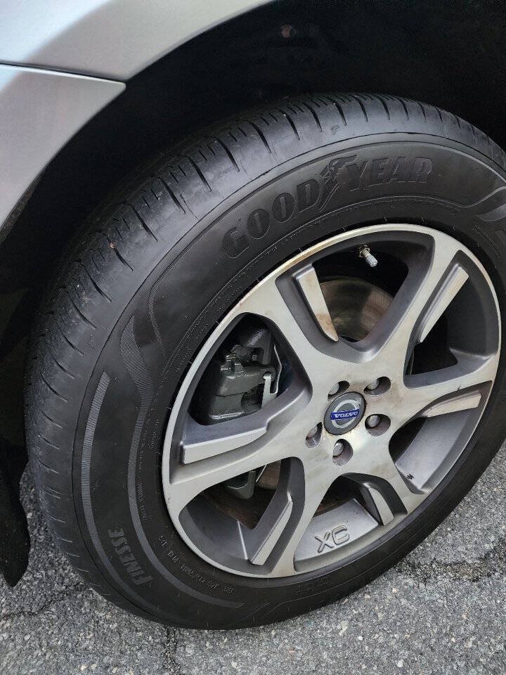 Used 2012 Volvo XC60 T6 AWD/4WD image 20