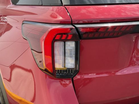 New 2026 Ford Explorer ST-Line w/ ST-Line Street Pack RWD image 7