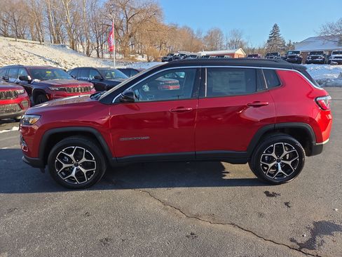 New 2026 Jeep Compass Limited AWD/4WD image 4