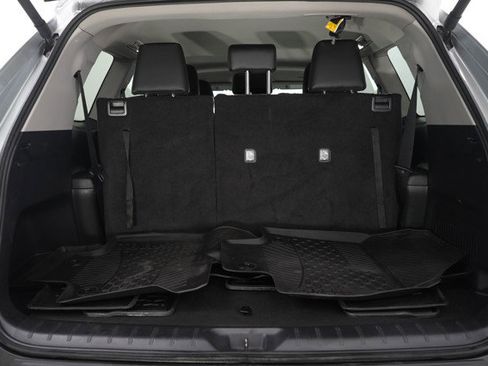 Used 2024 Toyota Grand Highlander XLE image 16
