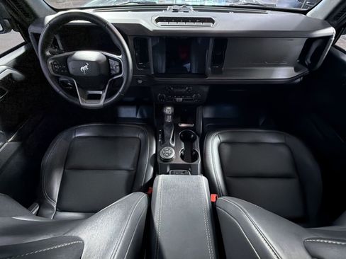 Certified 2025 Ford Bronco Badlands AWD/4WD image 37