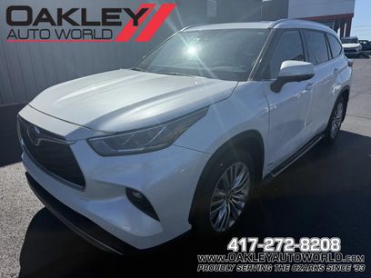 Used 2023 Toyota Highlander Platinum