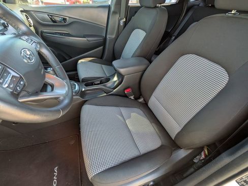 Used 2021 Hyundai Kona Night w/ Cargo Package image 13