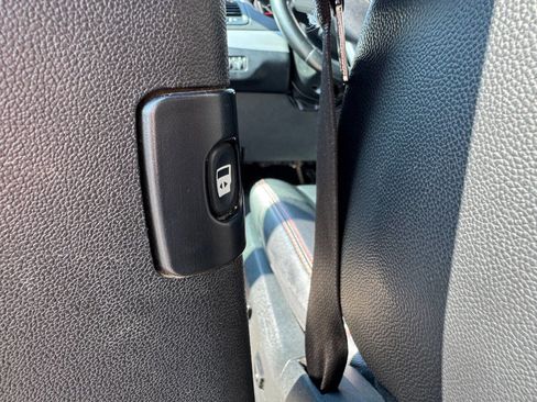 Used 2019 Dodge Grand Caravan GT FWD image 16